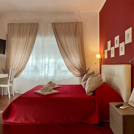 Le Coq Suites Roma Exterior foto