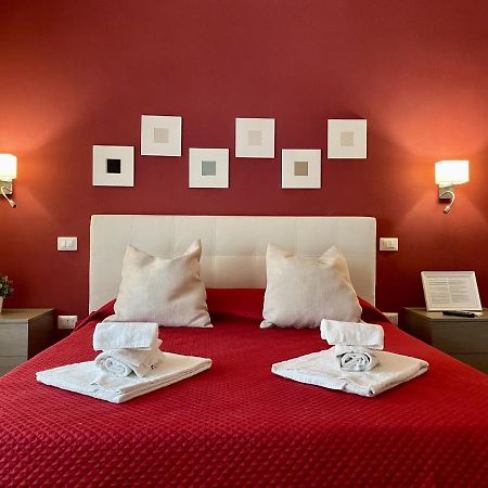 Le Coq Suites Roma Exterior foto