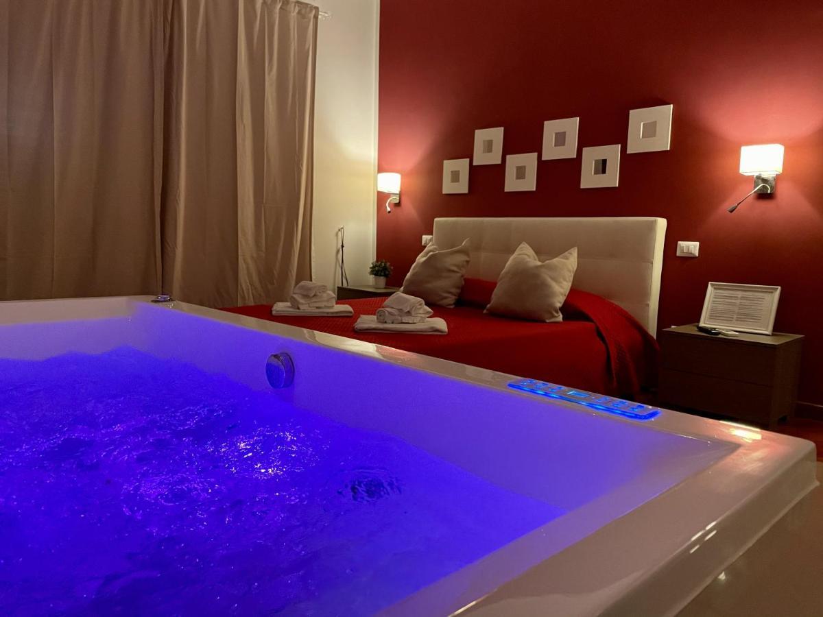 Le Coq Suites Roma Exterior foto