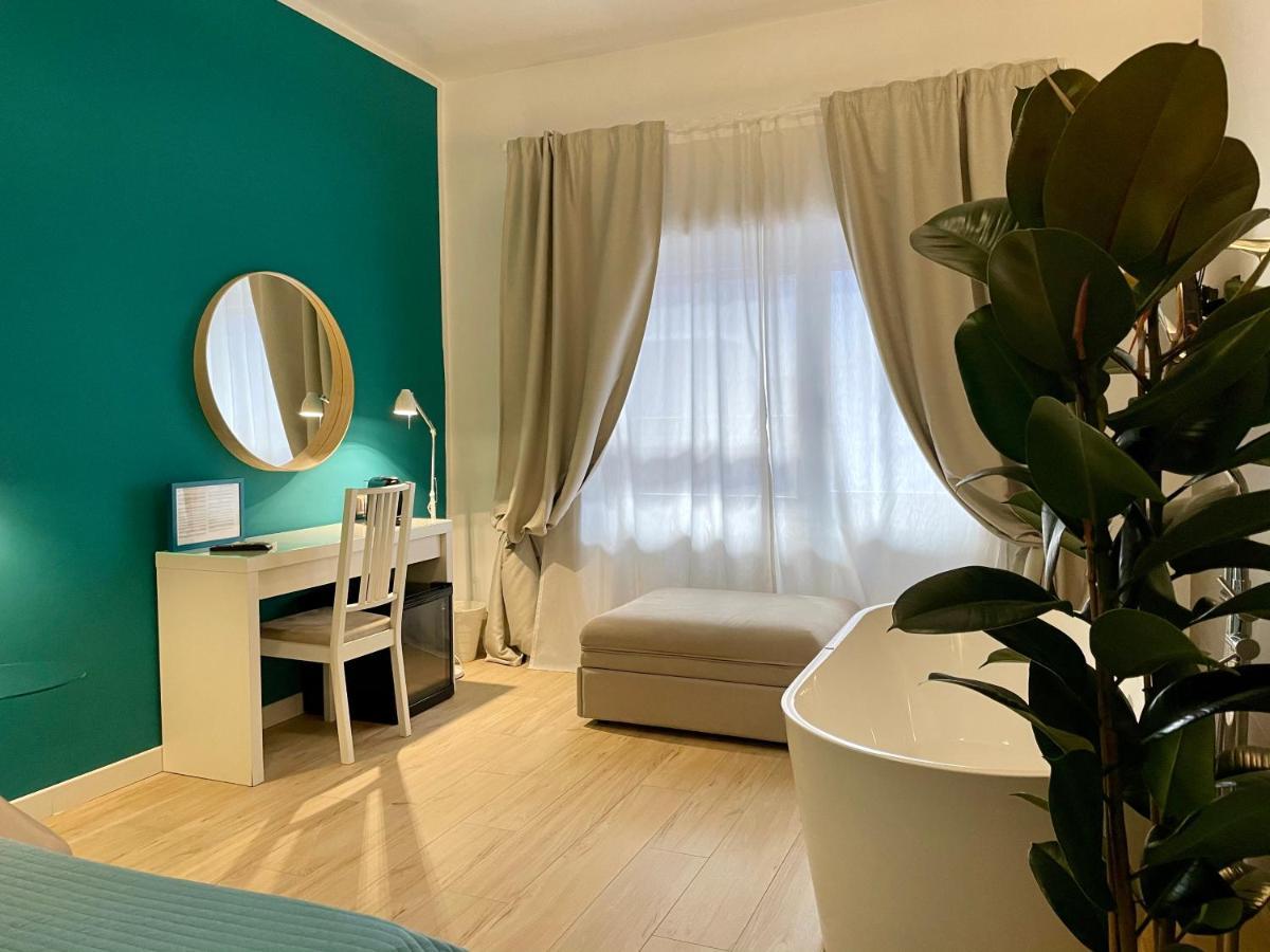 Le Coq Suites Roma Exterior foto